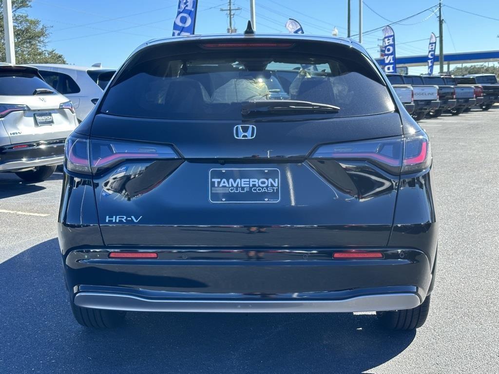 new 2025 Honda HR-V car