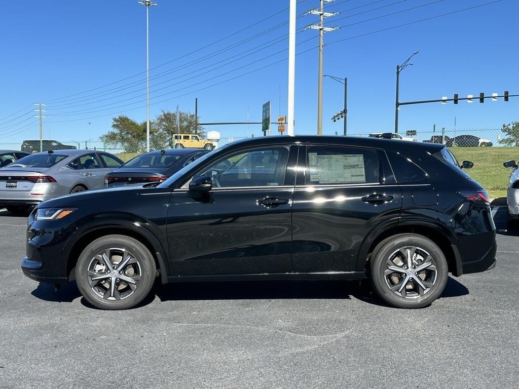 new 2025 Honda HR-V car