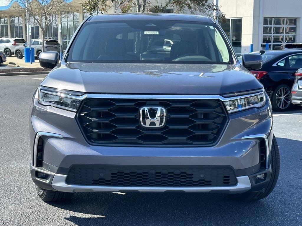 new 2025 Honda Pilot car