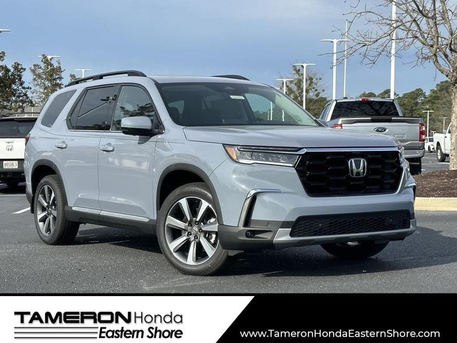 new 2025 Honda Pilot car, priced at $50,340