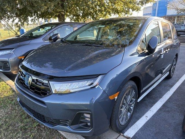 new 2025 Honda Odyssey car, priced at $48,005