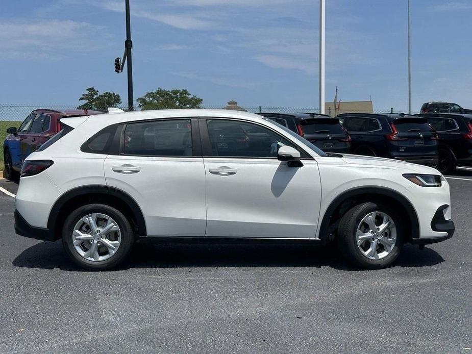 new 2025 Honda HR-V car, priced at $27,205