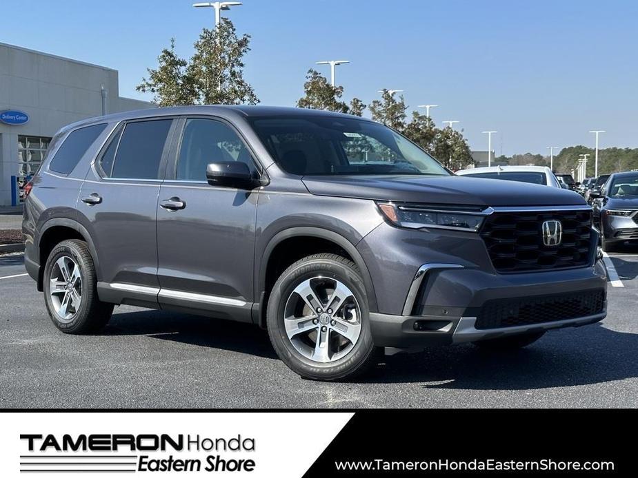 new 2025 Honda Pilot car, priced at $44,895