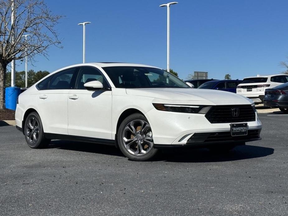 new 2025 Honda Accord Hybrid car, priced at $36,490