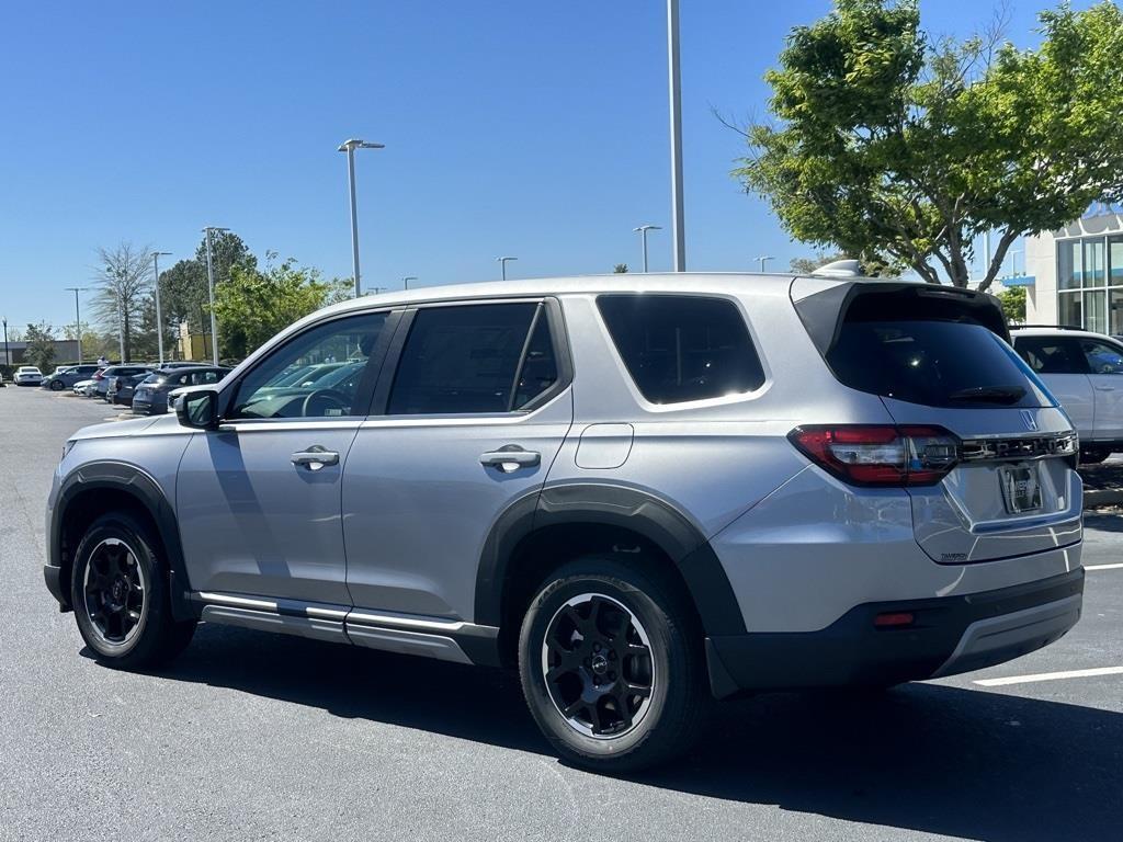 new 2025 Honda Pilot car