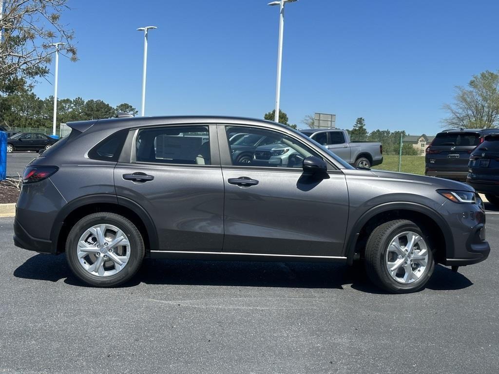 new 2025 Honda HR-V car, priced at $26,750