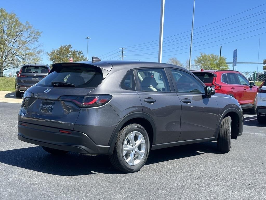 new 2025 Honda HR-V car, priced at $26,750