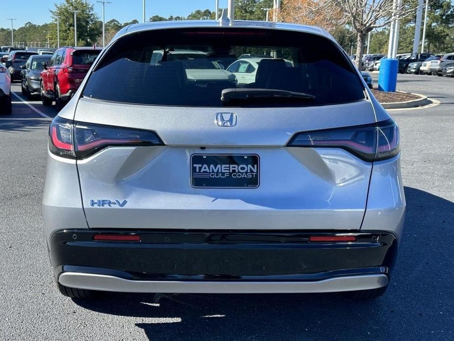 new 2025 Honda HR-V car, priced at $30,850