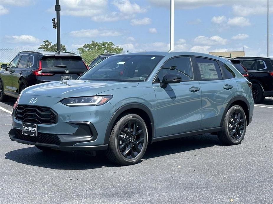 new 2025 Honda HR-V car, priced at $29,005