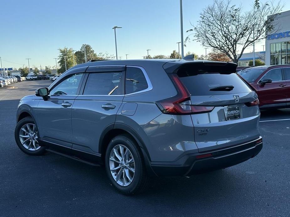 new 2025 Honda CR-V car, priced at $38,305