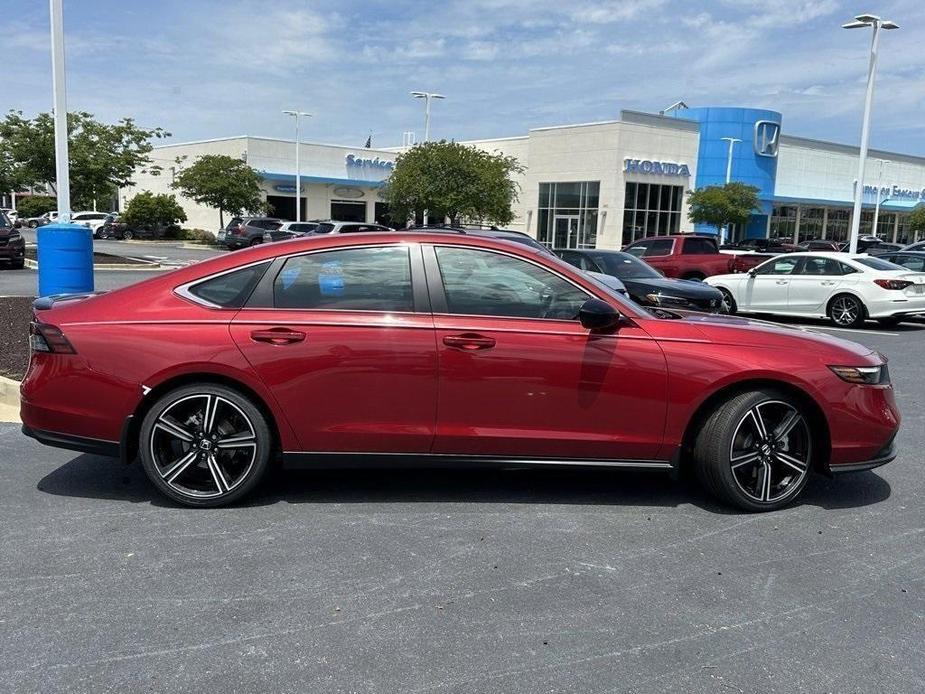 new 2025 Honda Accord Hybrid car, priced at $35,205