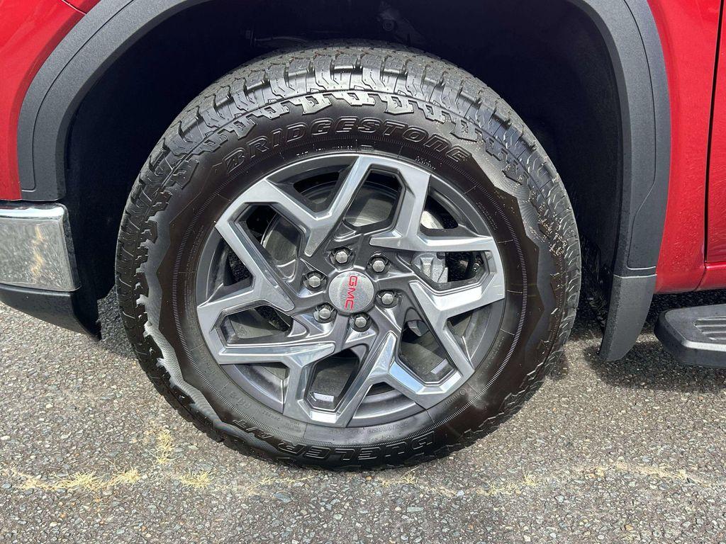 new 2025 GMC Sierra 1500 car, priced at $67,725