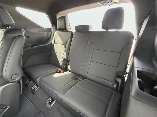 new 2025 Chevrolet Traverse car, priced at $45,480