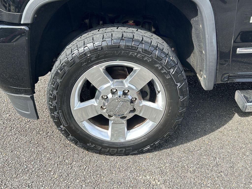 used 2016 GMC Sierra 2500 car, priced at $35,887