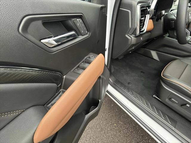 new 2025 GMC Canyon car, priced at $57,160