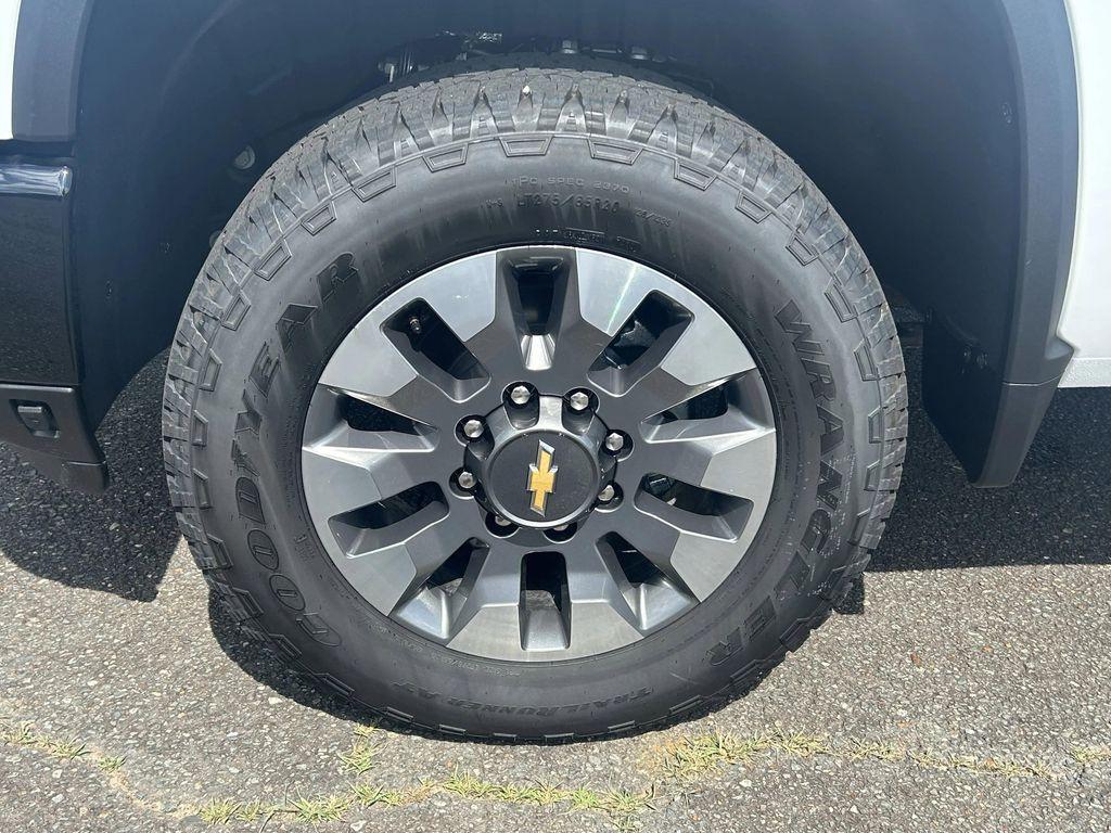 new 2025 Chevrolet Silverado 2500 car, priced at $67,505