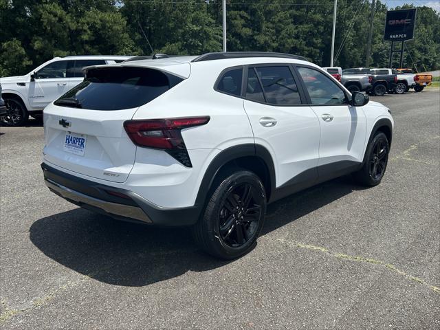 new 2025 Chevrolet Trax car, priced at $27,430