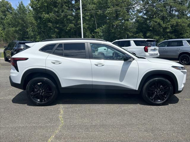 new 2025 Chevrolet Trax car, priced at $27,430