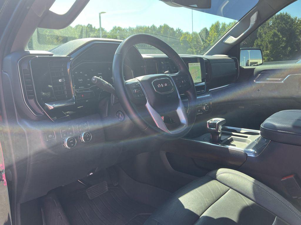 used 2023 GMC Sierra 1500 car, priced at $45,995