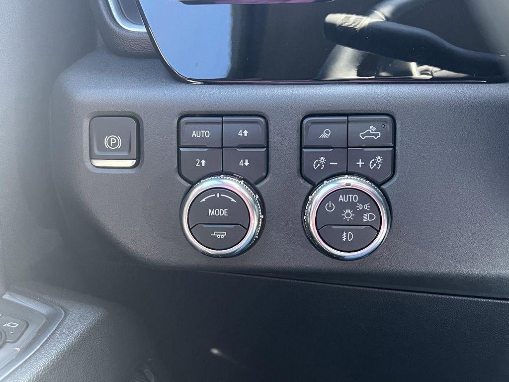 used 2023 GMC Sierra 1500 car, priced at $45,995