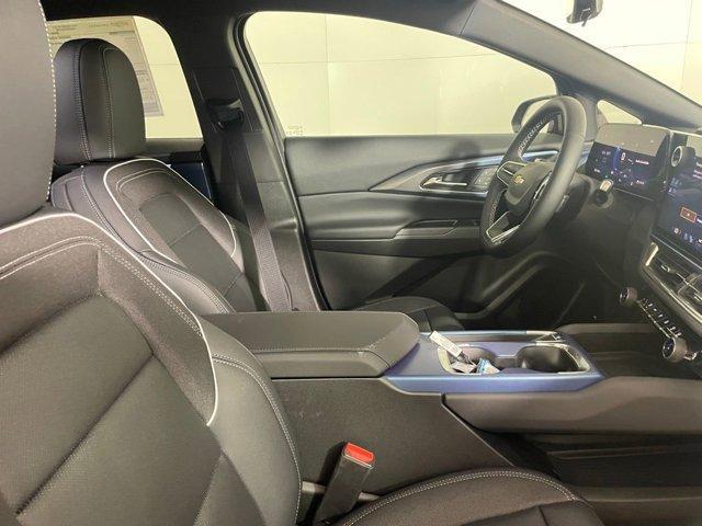new 2025 Chevrolet Equinox EV car, priced at $44,535