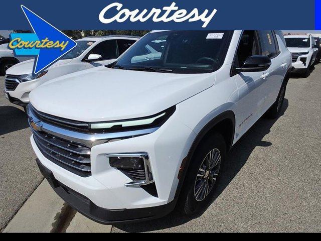 used 2025 Chevrolet Traverse car, priced at $40,500