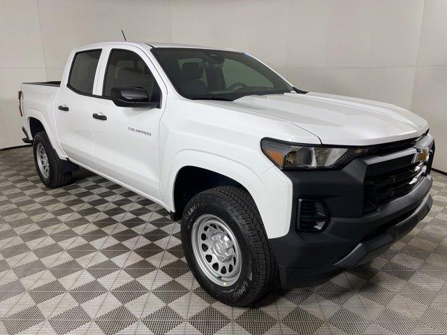 new 2024 Chevrolet Colorado car, priced at $28,315