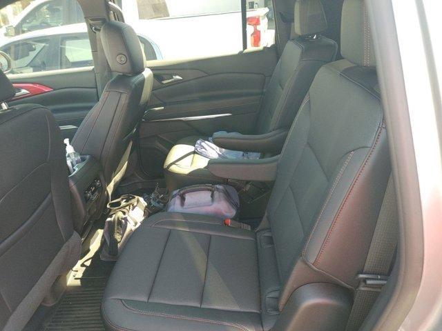 used 2026 Chevrolet Traverse car, priced at $52,400
