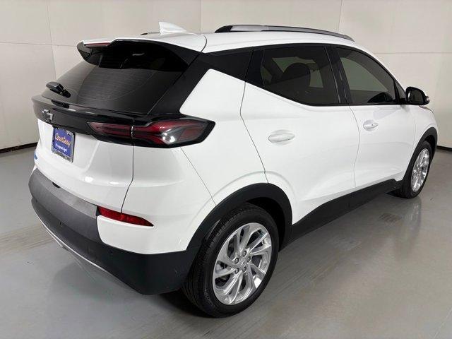 used 2022 Chevrolet Bolt EUV car, priced at $19,000