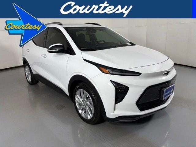 used 2022 Chevrolet Bolt EUV car, priced at $19,000