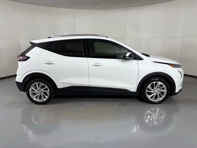 used 2022 Chevrolet Bolt EUV car, priced at $19,000