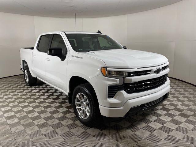 new 2025 Chevrolet Silverado 1500 car, priced at $43,940