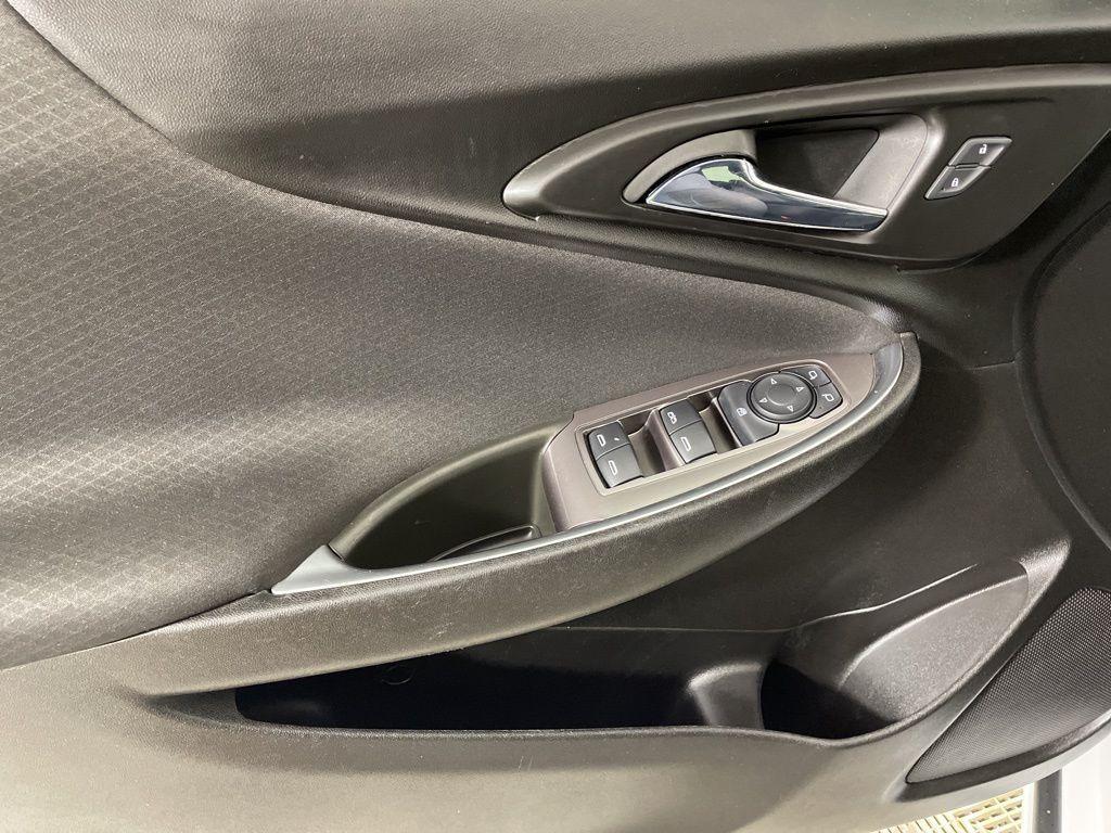 used 2022 Chevrolet Malibu car, priced at $16,800