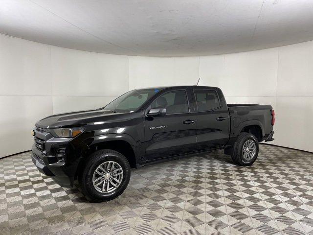 new 2024 Chevrolet Colorado car, priced at $31,665