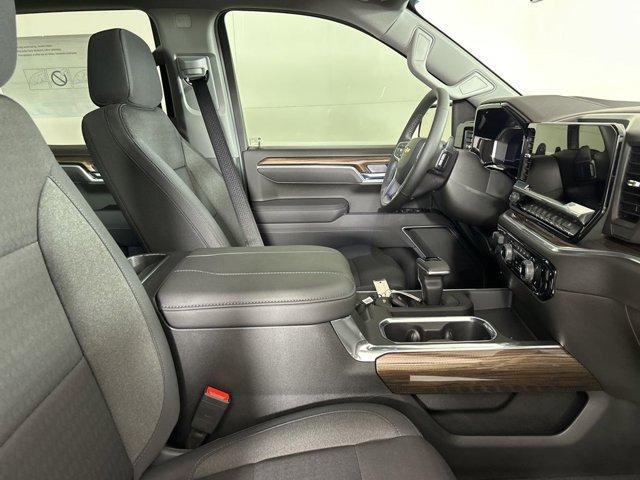 new 2025 Chevrolet Silverado 1500 car, priced at $51,600