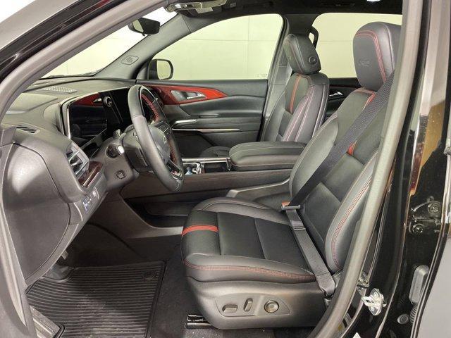 new 2025 Chevrolet Traverse car, priced at $55,915