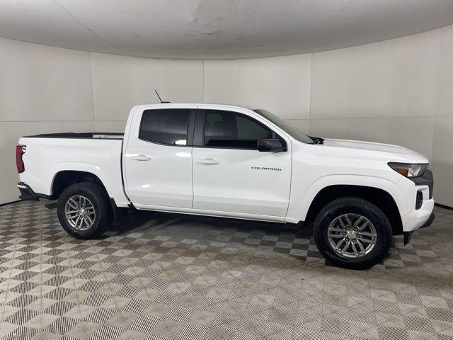 new 2024 Chevrolet Colorado car, priced at $33,840