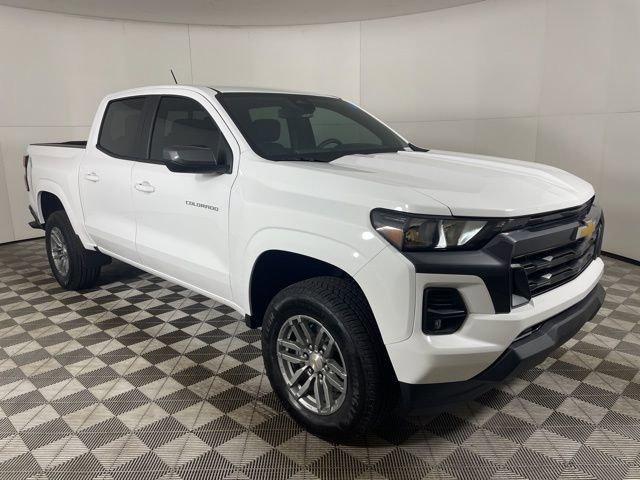 new 2024 Chevrolet Colorado car, priced at $33,840