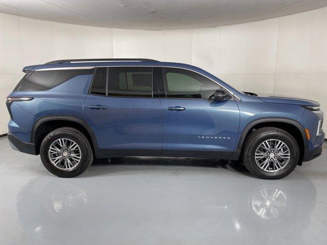 new 2025 Chevrolet Traverse car, priced at $41,825