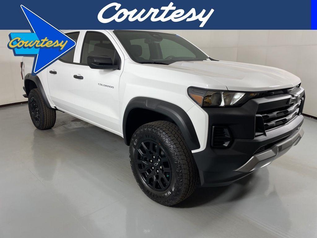 new 2026 Chevrolet Colorado car, priced at $38,189