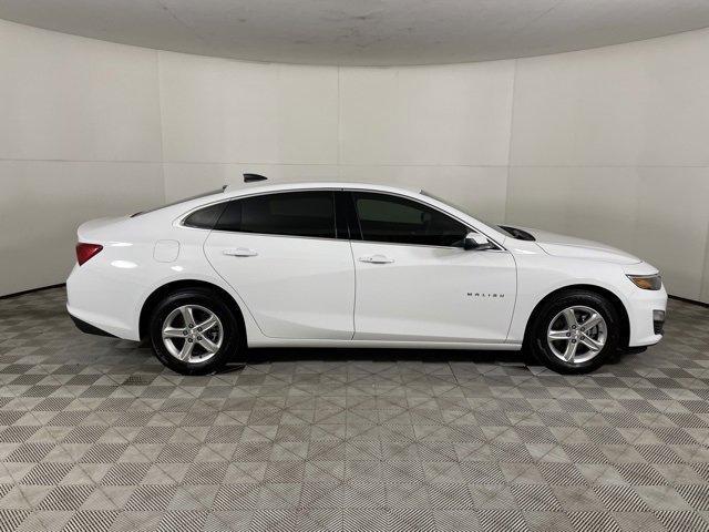 new 2025 Chevrolet Malibu car, priced at $23,995