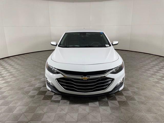 new 2025 Chevrolet Malibu car, priced at $23,495