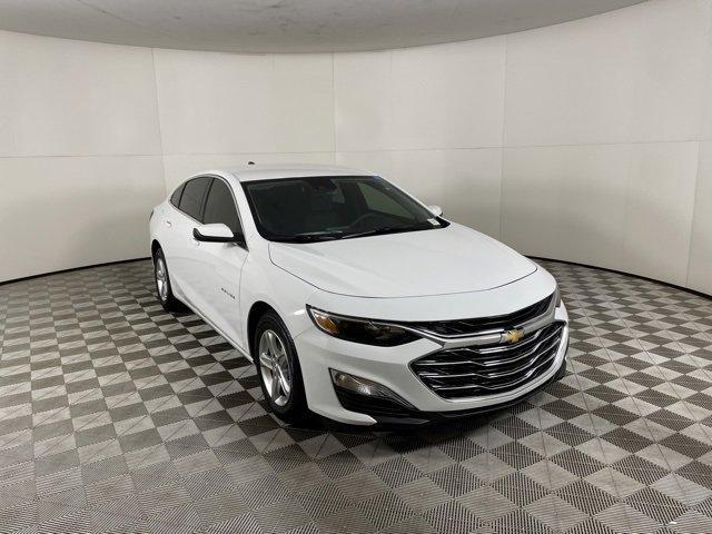 new 2025 Chevrolet Malibu car, priced at $23,995