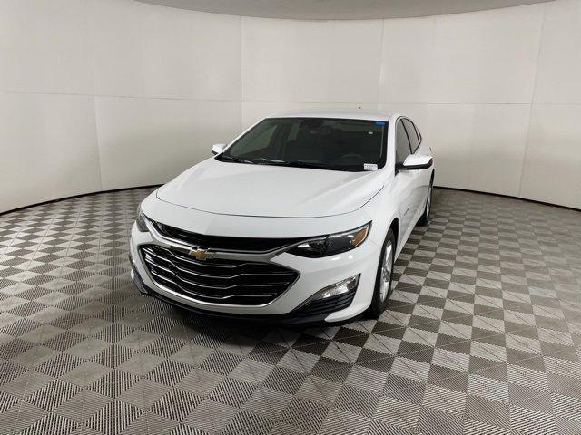 new 2025 Chevrolet Malibu car, priced at $23,995