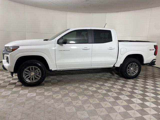 new 2024 Chevrolet Colorado car, priced at $39,375