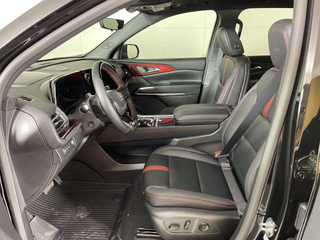 new 2026 Chevrolet Traverse car, priced at $59,519
