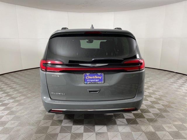 used 2022 Chrysler Pacifica car, priced at $24,500