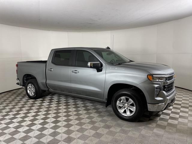 new 2024 Chevrolet Silverado 1500 car, priced at $45,454