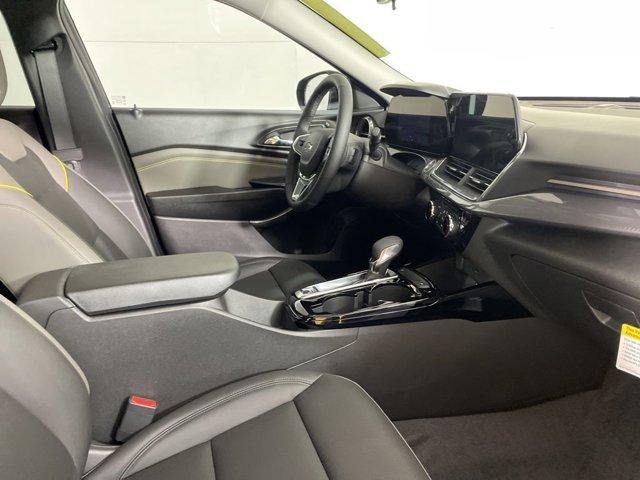new 2025 Chevrolet Trax car, priced at $23,690