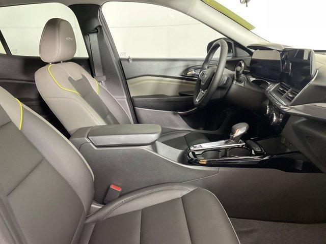 new 2025 Chevrolet Trax car, priced at $23,690